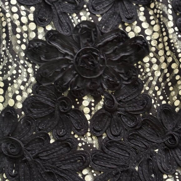 Black & White Floral Cocktail Dress by Carre Noir (Size 16) - Picture 4 of 5